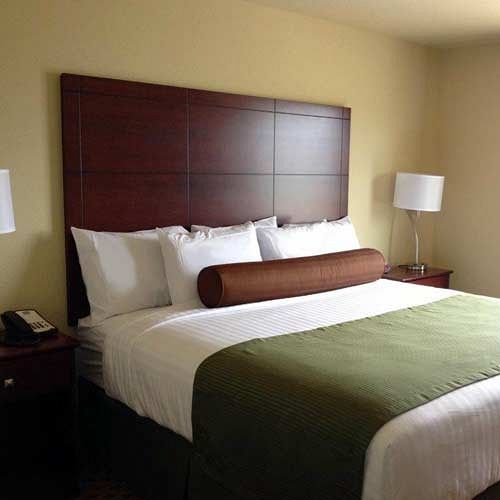 Cobblestone & - Hotel 2*