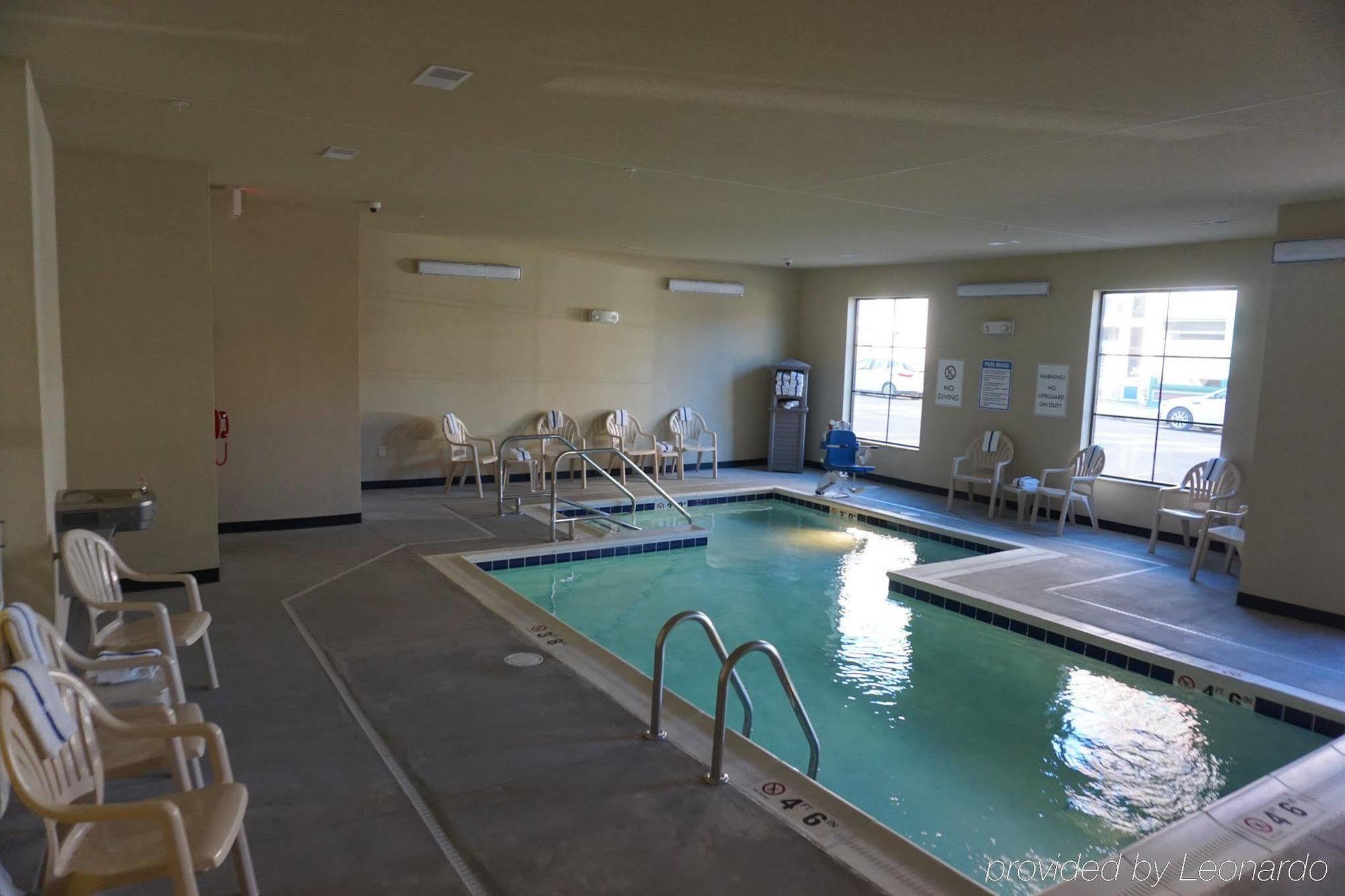 Hotel Cobblestone & -