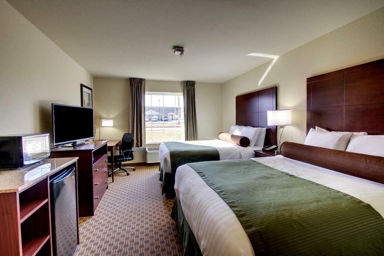 Cobblestone & - Hotel 2*